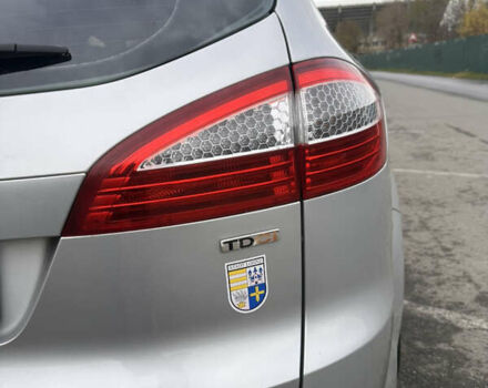 Серый Форд Мондео, объемом двигателя 2 л и пробегом 240 тыс. км за 6600 $, фото 17 на Automoto.ua