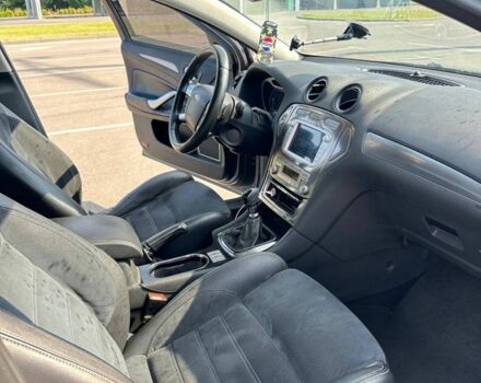 Серый Форд Мондео, объемом двигателя 2.2 л и пробегом 305 тыс. км за 5000 $, фото 3 на Automoto.ua