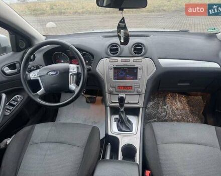 Серый Форд Мондео, объемом двигателя 2 л и пробегом 330 тыс. км за 5800 $, фото 17 на Automoto.ua