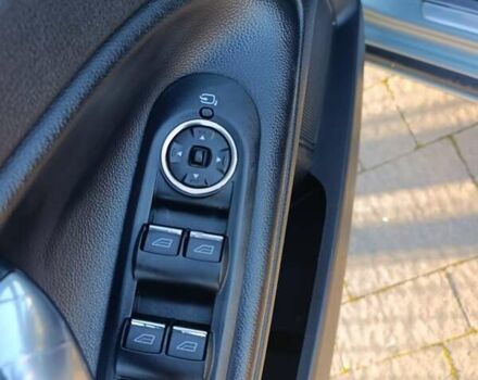 Серый Форд Мондео, объемом двигателя 2 л и пробегом 303 тыс. км за 7499 $, фото 31 на Automoto.ua