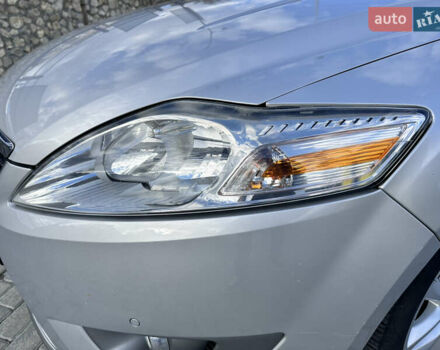 Серый Форд Мондео, объемом двигателя 1.6 л и пробегом 210 тыс. км за 6500 $, фото 17 на Automoto.ua