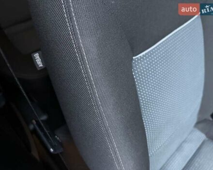 Серый Форд Мондео, объемом двигателя 2 л и пробегом 280 тыс. км за 5450 $, фото 29 на Automoto.ua