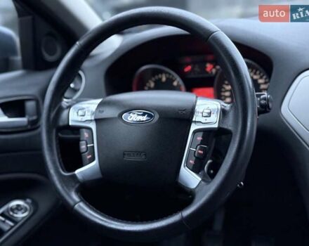 Серый Форд Мондео, объемом двигателя 2 л и пробегом 280 тыс. км за 5450 $, фото 54 на Automoto.ua