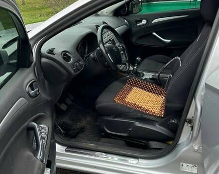 Серый Форд Мондео, объемом двигателя 2 л и пробегом 253 тыс. км за 6500 $, фото 5 на Automoto.ua