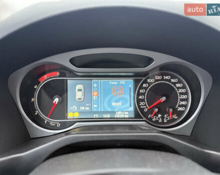 Сірий Форд Мондео, об'ємом двигуна 2.5 л та пробігом 245 тис. км за 6500 $, фото 9 на Automoto.ua