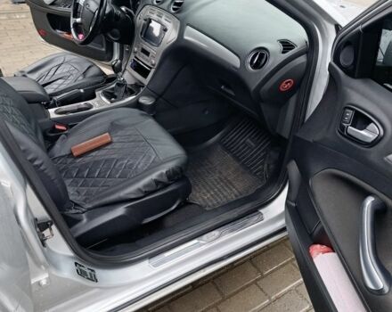 Серый Форд Мондео, объемом двигателя 2 л и пробегом 375 тыс. км за 6500 $, фото 4 на Automoto.ua