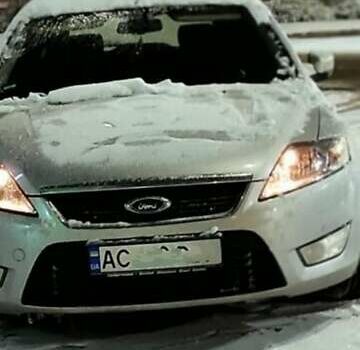 Серый Форд Мондео, объемом двигателя 1.8 л и пробегом 294 тыс. км за 7800 $, фото 1 на Automoto.ua