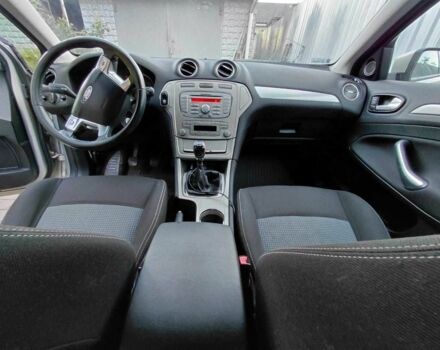 Серый Форд Мондео, объемом двигателя 1.8 л и пробегом 387 тыс. км за 5800 $, фото 1 на Automoto.ua