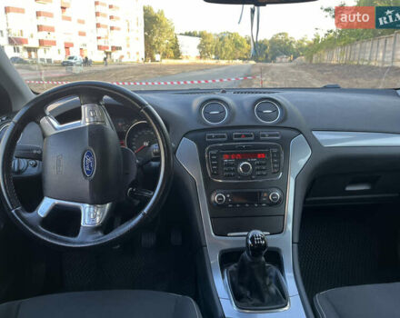 Форд Мондео 2010 в Чернигове на Automoto.ua Серый Форд Мондео, объемом двигателя 1.6 л и пробегом 233 тыс. км за 6400 $, фото 9 на Automoto.ua