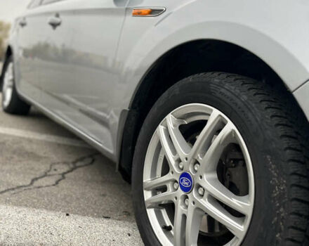 Серый Форд Мондео, объемом двигателя 2 л и пробегом 250 тыс. км за 7000 $, фото 16 на Automoto.ua