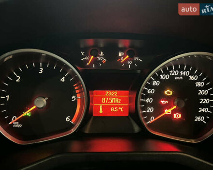 Серый Форд Мондео, объемом двигателя 2 л и пробегом 40 тыс. км за 8300 $, фото 10 на Automoto.ua