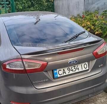 Серый Форд Мондео, объемом двигателя 2 л и пробегом 257 тыс. км за 4888 $, фото 2 на Automoto.ua