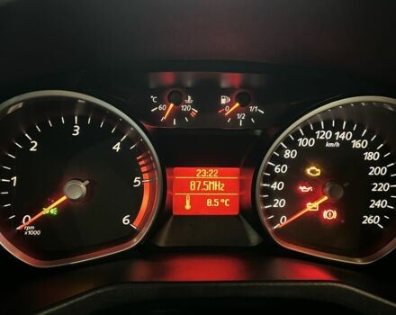 Серый Форд Мондео, объемом двигателя 2 л и пробегом 400 тыс. км за 8300 $, фото 6 на Automoto.ua