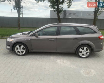 Сірий Форд Мондео, об'ємом двигуна 2 л та пробігом 276 тис. км за 7600 $, фото 7 на Automoto.ua