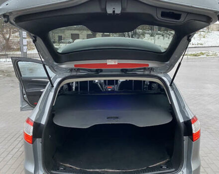 Серый Форд Мондео, объемом двигателя 2 л и пробегом 272 тыс. км за 6900 $, фото 7 на Automoto.ua