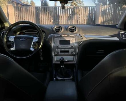 Серый Форд Мондео, объемом двигателя 2 л и пробегом 203 тыс. км за 7800 $, фото 18 на Automoto.ua