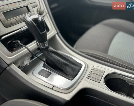 Серый Форд Мондео, объемом двигателя 2 л и пробегом 250 тыс. км за 7000 $, фото 32 на Automoto.ua