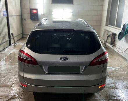 Серый Форд Мондео, объемом двигателя 2 л и пробегом 400 тыс. км за 8300 $, фото 2 на Automoto.ua