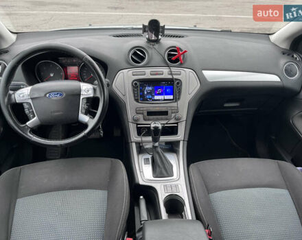 Серый Форд Мондео, объемом двигателя 2 л и пробегом 250 тыс. км за 7000 $, фото 26 на Automoto.ua