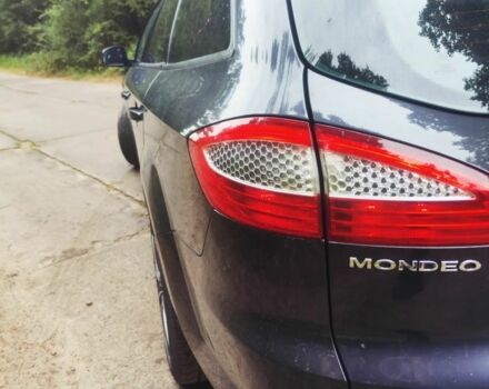 Серый Форд Мондео, объемом двигателя 2 л и пробегом 302 тыс. км за 6499 $, фото 3 на Automoto.ua