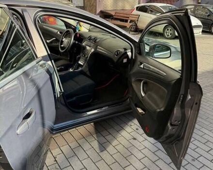 Серый Форд Мондео, объемом двигателя 2 л и пробегом 255 тыс. км за 7050 $, фото 13 на Automoto.ua