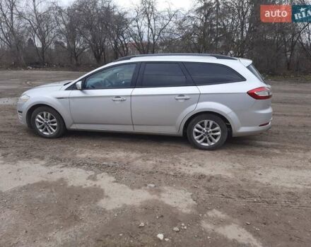 Сірий Форд Мондео, об'ємом двигуна 1.6 л та пробігом 264 тис. км за 6800 $, фото 23 на Automoto.ua