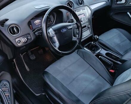 Серый Форд Мондео, объемом двигателя 2 л и пробегом 219 тыс. км за 7000 $, фото 16 на Automoto.ua