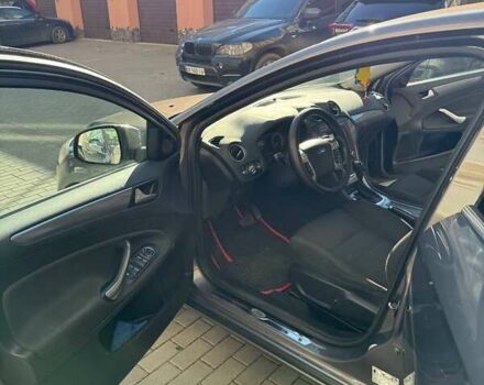 Серый Форд Мондео, объемом двигателя 2 л и пробегом 255 тыс. км за 7050 $, фото 11 на Automoto.ua