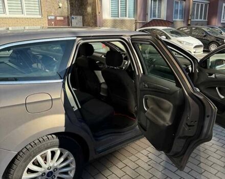 Серый Форд Мондео, объемом двигателя 2 л и пробегом 255 тыс. км за 7050 $, фото 12 на Automoto.ua