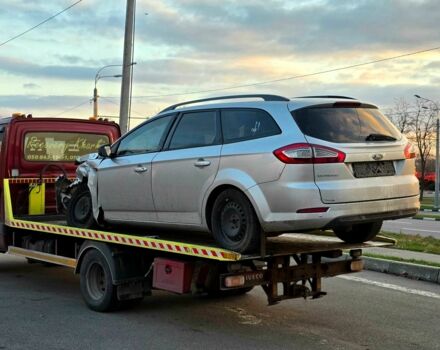 Сірий Форд Мондео, об'ємом двигуна 1.6 л та пробігом 150 тис. км за 2300 $, фото 2 на Automoto.ua