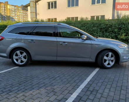 Сірий Форд Мондео, об'ємом двигуна 1.56 л та пробігом 258 тис. км за 8300 $, фото 2 на Automoto.ua