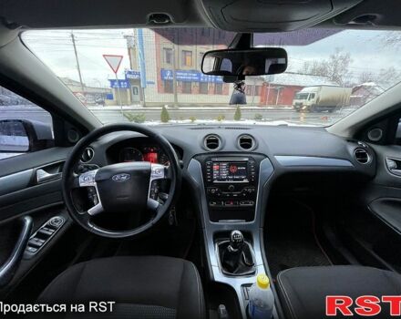 Серый Форд Мондео, объемом двигателя 2 л и пробегом 0 тыс. км за 5800 $, фото 6 на Automoto.ua