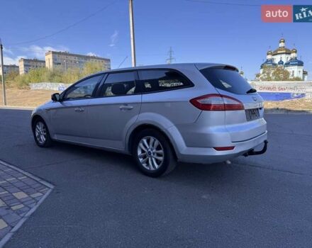 Серый Форд Мондео, объемом двигателя 2 л и пробегом 240 тыс. км за 6450 $, фото 1 на Automoto.ua