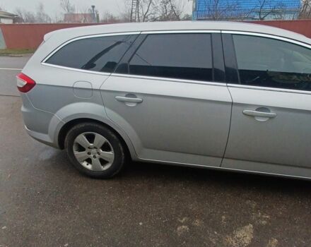 Сірий Форд Мондео, об'ємом двигуна 2 л та пробігом 216 тис. км за 6100 $, фото 2 на Automoto.ua