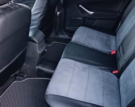 Серый Форд Мондео, объемом двигателя 2 л и пробегом 219 тыс. км за 7000 $, фото 17 на Automoto.ua