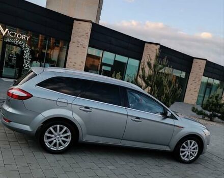 Серый Форд Мондео, объемом двигателя 2 л и пробегом 219 тыс. км за 7000 $, фото 7 на Automoto.ua