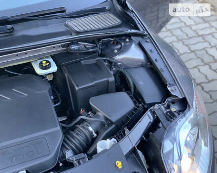 Серый Форд Мондео, объемом двигателя 1.6 л и пробегом 223 тыс. км за 8999 $, фото 109 на Automoto.ua