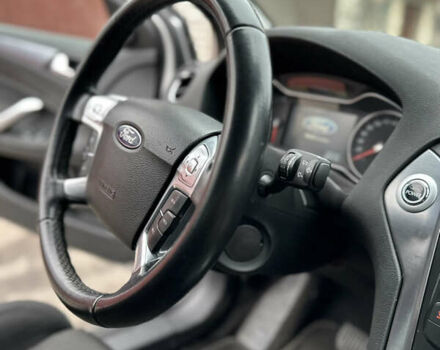 Серый Форд Мондео, объемом двигателя 2 л и пробегом 202 тыс. км за 6400 $, фото 10 на Automoto.ua