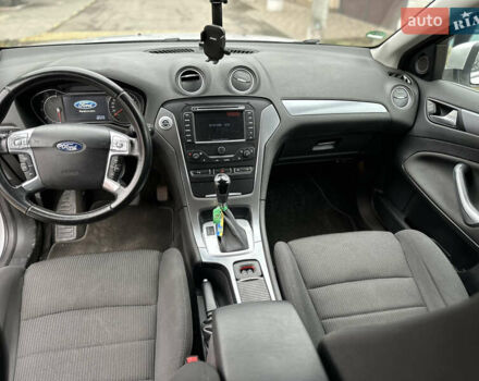 Серый Форд Мондео, объемом двигателя 2 л и пробегом 202 тыс. км за 6400 $, фото 9 на Automoto.ua