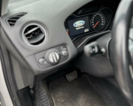 Серый Форд Мондео, объемом двигателя 2 л и пробегом 202 тыс. км за 6400 $, фото 8 на Automoto.ua