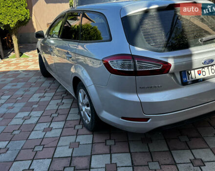 Серый Форд Мондео, объемом двигателя 1.6 л и пробегом 287 тыс. км за 4000 $, фото 3 на Automoto.ua
