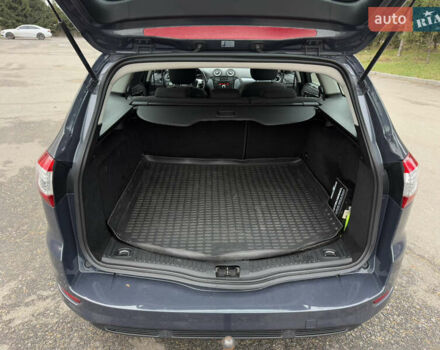 Серый Форд Мондео, объемом двигателя 1.6 л и пробегом 235 тыс. км за 7600 $, фото 26 на Automoto.ua