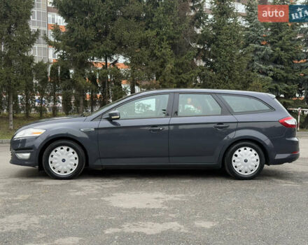 Серый Форд Мондео, объемом двигателя 1.6 л и пробегом 235 тыс. км за 7600 $, фото 3 на Automoto.ua