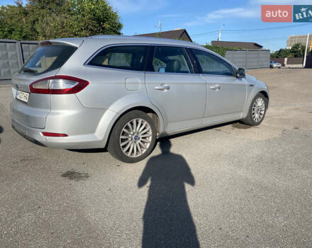 Серый Форд Мондео, объемом двигателя 1.56 л и пробегом 270 тыс. км за 9800 $, фото 1 на Automoto.ua