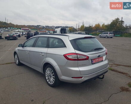 Сірий Форд Мондео, об'ємом двигуна 2 л та пробігом 205 тис. км за 8900 $, фото 10 на Automoto.ua