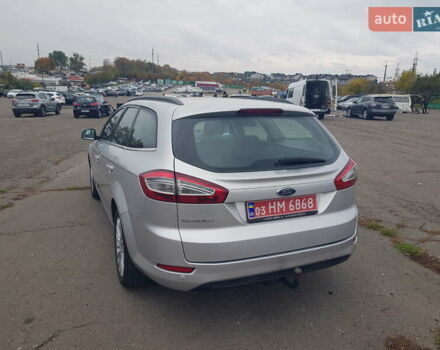 Сірий Форд Мондео, об'ємом двигуна 2 л та пробігом 205 тис. км за 8900 $, фото 9 на Automoto.ua