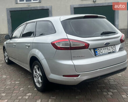 Сірий Форд Мондео, об'ємом двигуна 2 л та пробігом 218 тис. км за 6799 $, фото 28 на Automoto.ua
