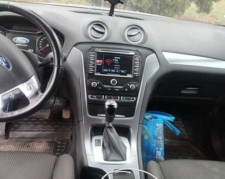 Серый Форд Мондео, объемом двигателя 2 л и пробегом 215 тыс. км за 5895 $, фото 13 на Automoto.ua