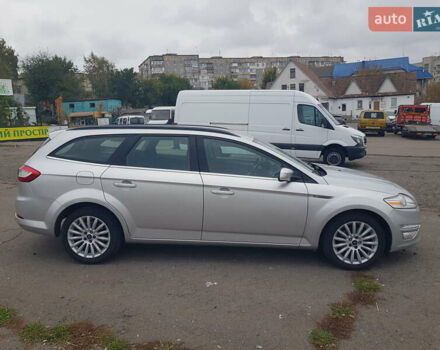 Сірий Форд Мондео, об'ємом двигуна 2 л та пробігом 205 тис. км за 8900 $, фото 5 на Automoto.ua