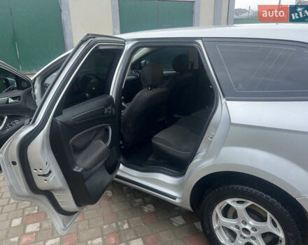 Сірий Форд Мондео, об'ємом двигуна 2 л та пробігом 218 тис. км за 6799 $, фото 39 на Automoto.ua